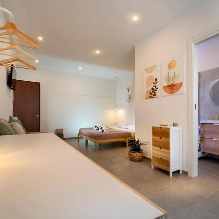 Mameri Central Rooms Castellammare del Golfo Kültér fotó